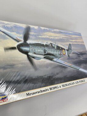 SEALED Messerschmitt Bf109G-6 'Rumanian Air Force' Model Airplane 09497 Hasegawa